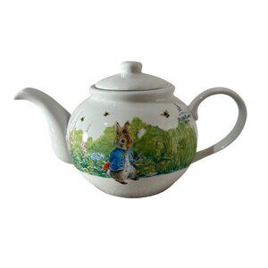Beatrix Potter Peter Rabbit Ceramic Teapot Zrike Brands NWT